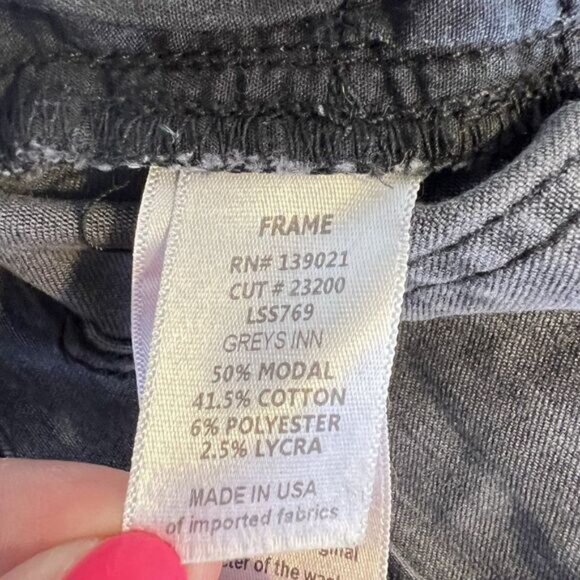 Frame Denim Le Skinny Jeanne Jeans in Greys Inn - Picture 5 of 5